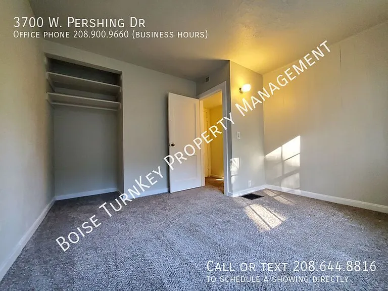 3700 W Pershing Dr — Photo 32
