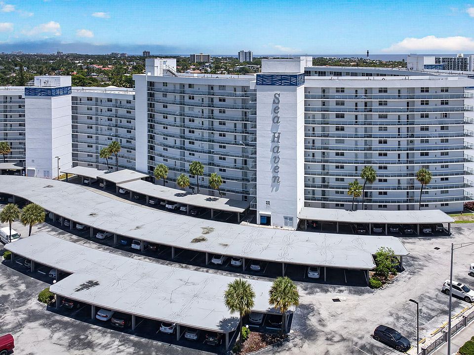1st image of 2731 NE 14TH ST Causeway #405