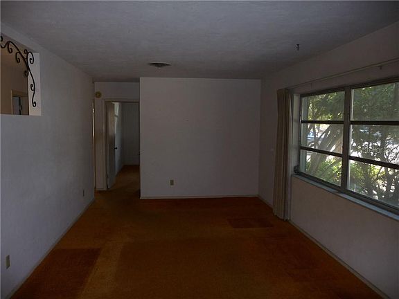 5th image of 5043 10th Ave N
