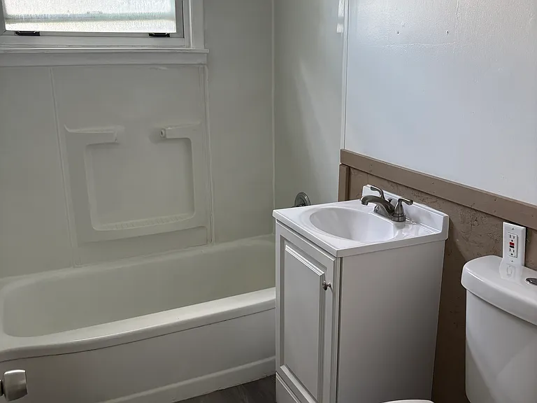 5251 Neff Ave — Photo 6