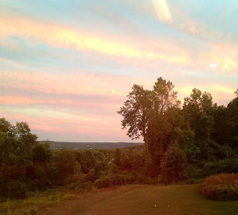 2nd image of 356 Grassy Hill Rd