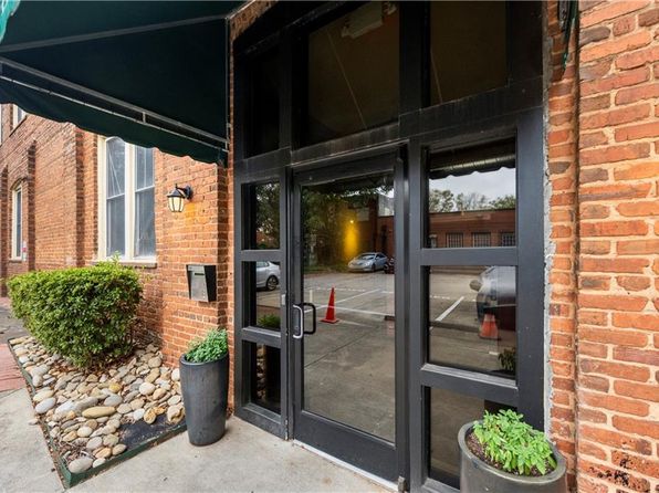 1596 Cleveland Ave APT 204, Atlanta, GA 30344