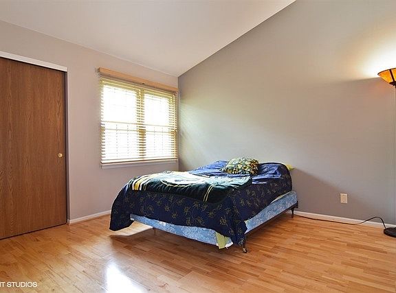 5th image of 286 W Hamilton Dr