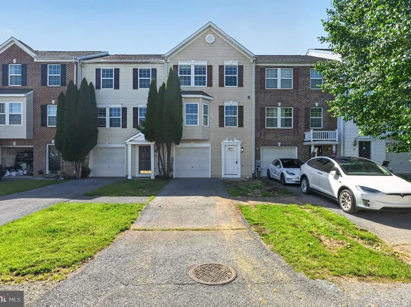 67 Quartz Rd, Martinsburg, WV 25404