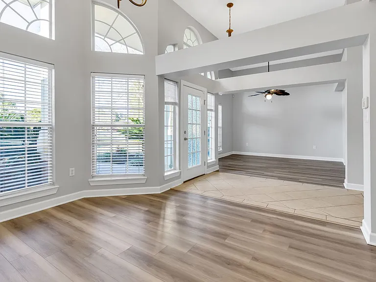 4429 Southminster Cir — Photo 10