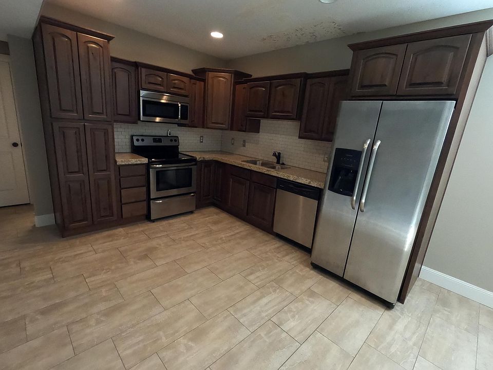 1st image of 11606 S Temple Dr