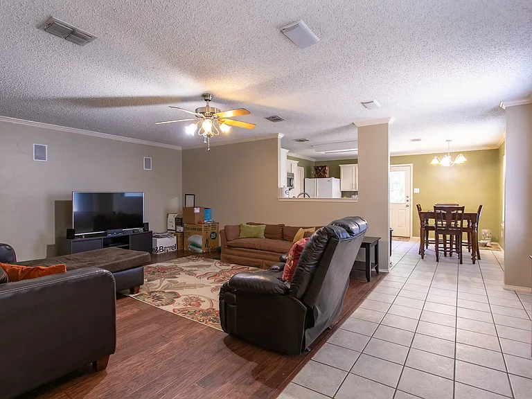 9005 Glen Falls Ln — Photo 6