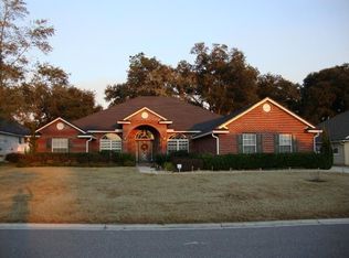 1447 Scenic Oaks Dr, Orange Park, FL 32065