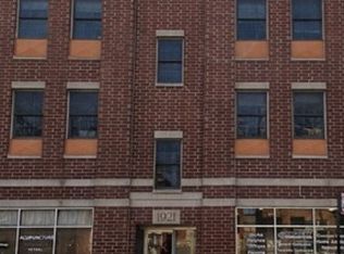 1921 W Diversey Pkwy #401, Chicago, IL