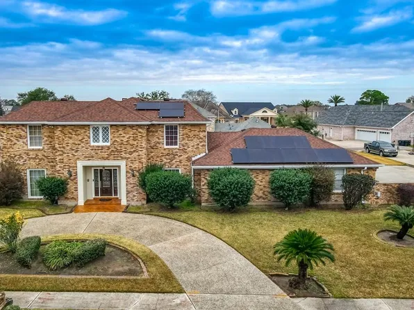 11111 Lake Forest Blvd, New Orleans, LA 70128