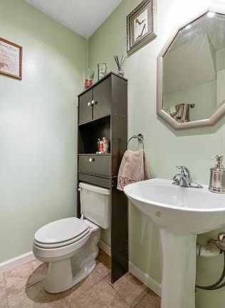 4th image of 8455 Kimball Dr