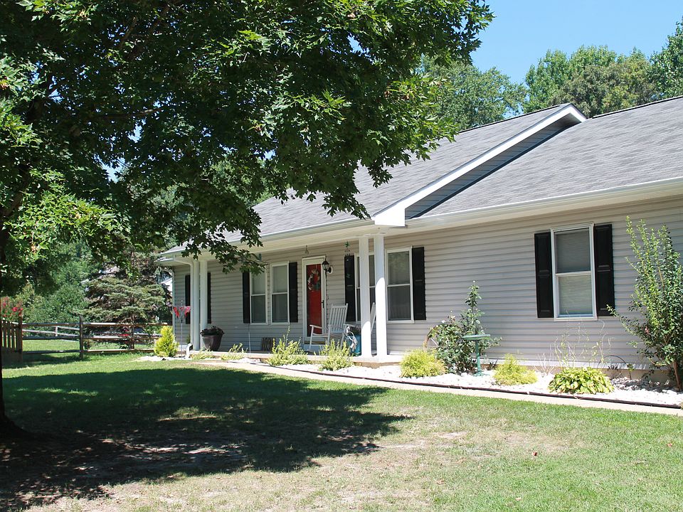 1st image of 103 Naomi Ln