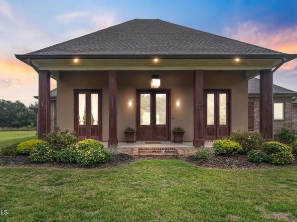 411 La Maison Rd, Duson, LA 70529