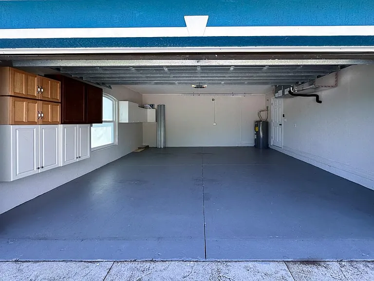 13280 Foresman Blvd — Photo 22
