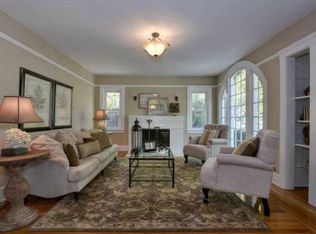 1038 Guinda St, Palo Alto, CA 94301
