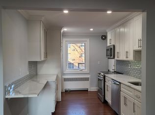 32 Troy Dr APT A, Springfield, NJ 07081