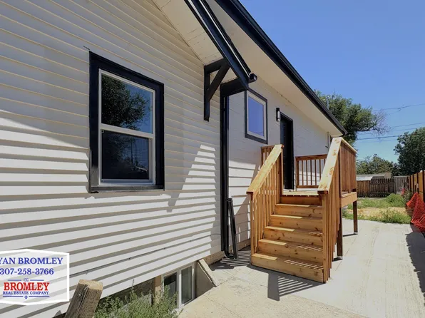 831 N McKinley St, Casper, WY 82601