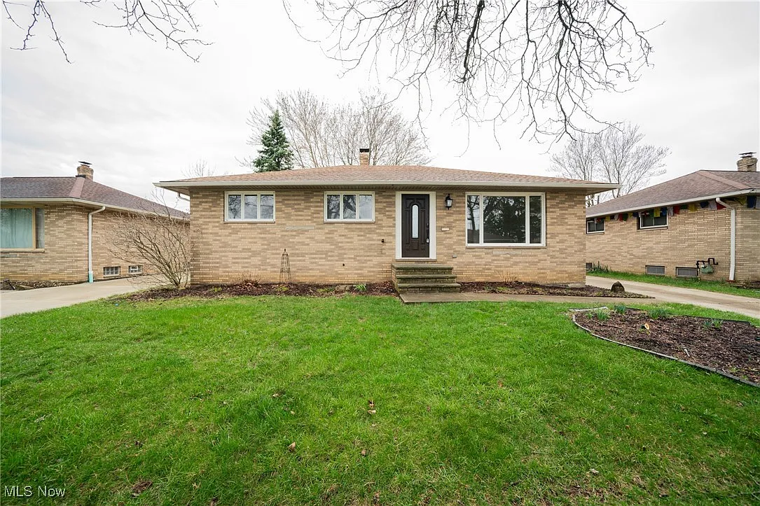 9913 Shady Ln photo 1