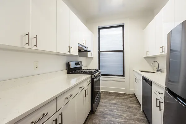 Rented by Brown Harris Stevens | media 13