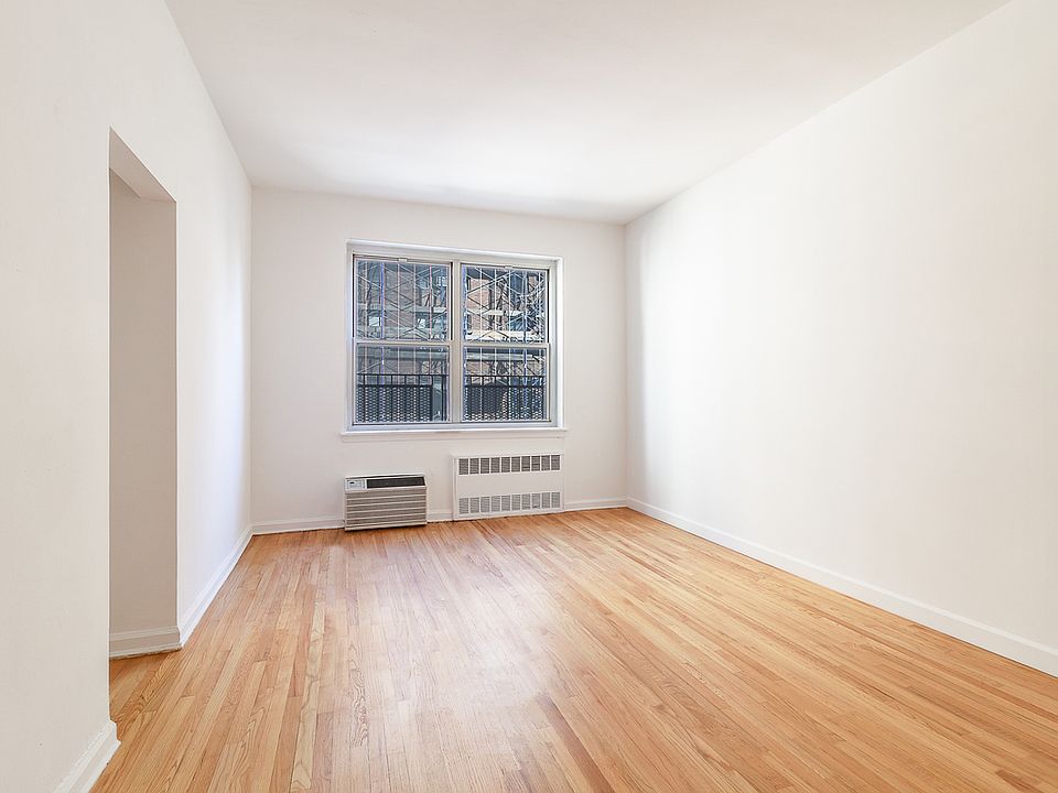 1st image of 320 E 50th St APT 6B
