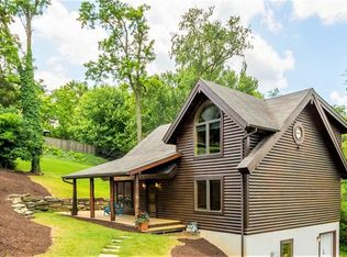 2803 Houston St, Pittsburgh, PA 15212