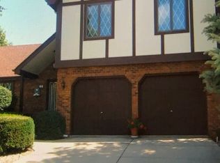 20 Kenfield Cir, Bloomington, IL