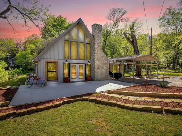 332 Ash Creek Dr W, Azle, TX 76020