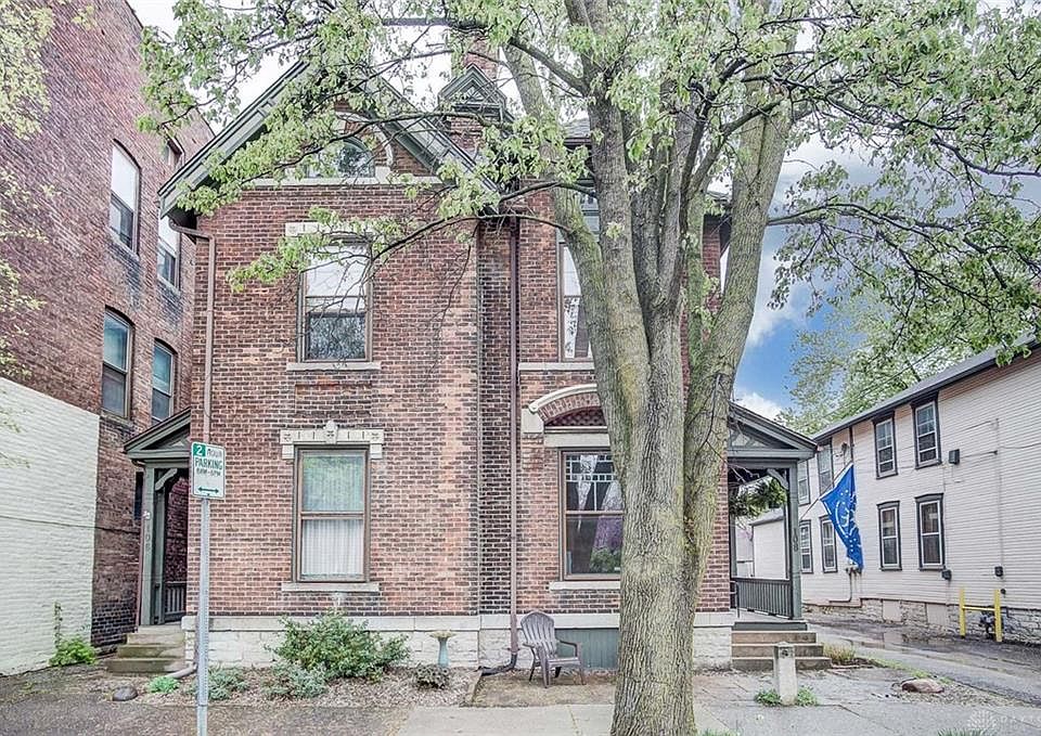 1st image of 108 Brown St