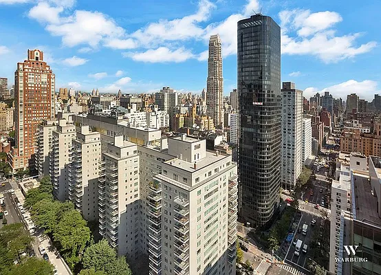 Rented by Warburg | media 20