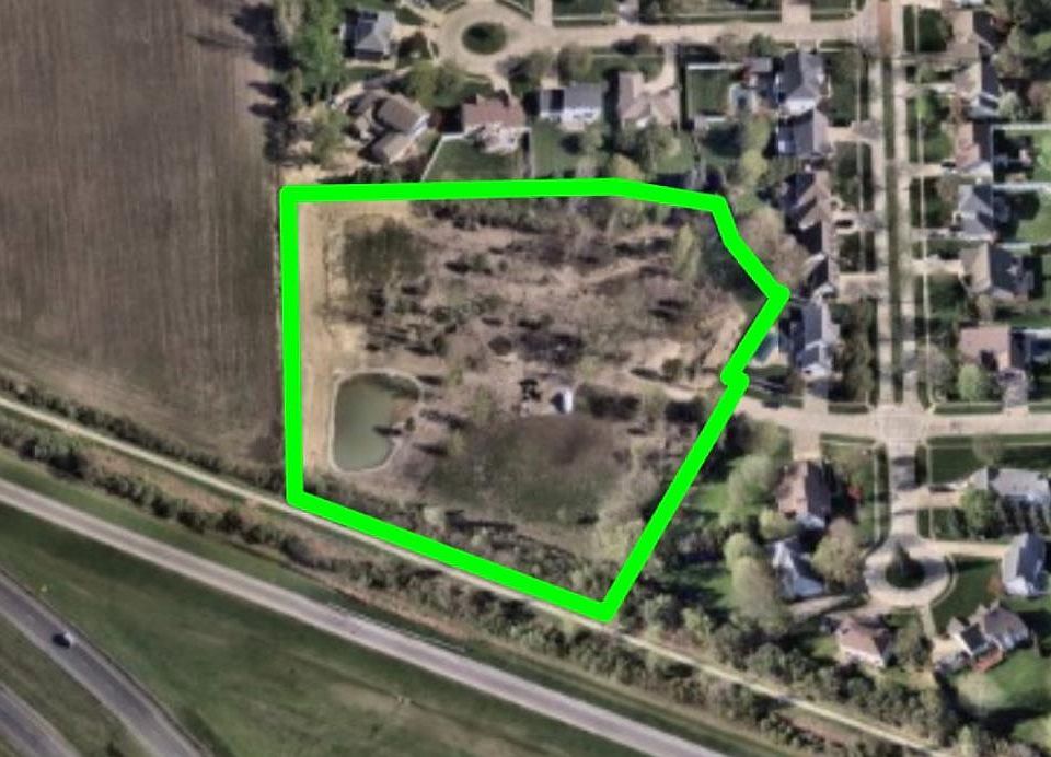 2nd image of 676 Salem Dr