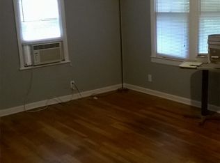 2800 Puckett Rd, Kansas City, KS 66103