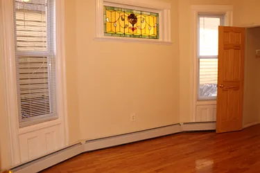 Rented by Rapid Realty Williamsburg