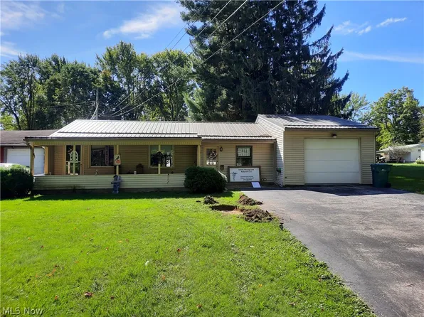 6986 Pymatuning Lake Rd, Andover, OH 44003