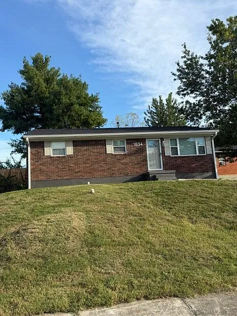 1834 Donco Ct
