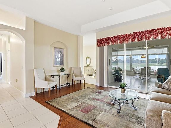 5th image of 237 GOLF VISTA DRIVE
