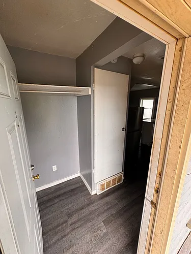 310 W Lexington Ave Photo 1