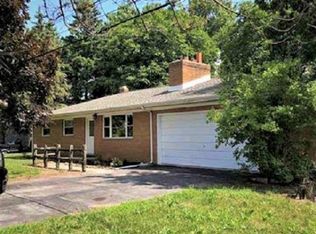 7534 Hospital Rd, Freeland, MI 48623