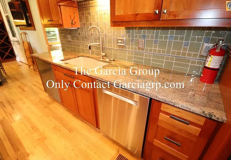 4113 Wolf Berry Ct — Photo 8