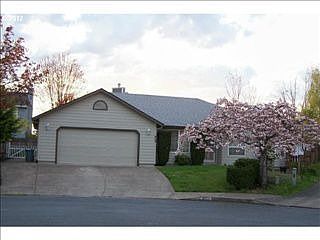 1st image of 925 SW Dove Ct