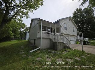 515 4th St, Belton, MO 64012