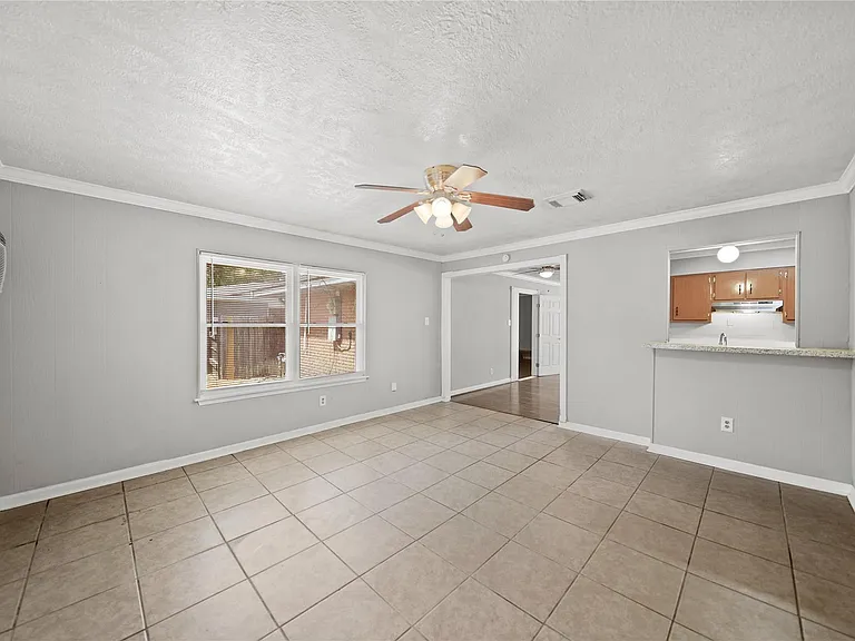 2835 Dragonwick Dr — Photo 15