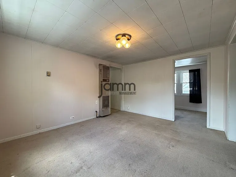 1330 Cranford Ave #3 — Photo 8