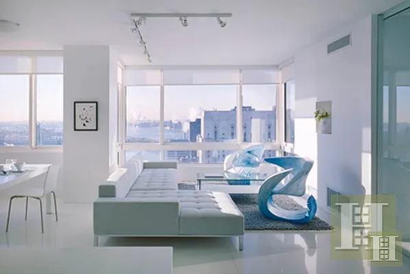 Rented by Halstead Real Estate | media 19