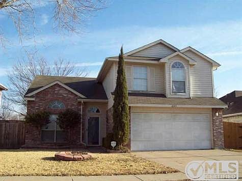 1st image of 2323 Bennington Dr