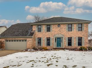 1300 Kristin Dr, Libertyville, IL