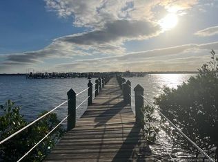 2071 NW 21st St #105, Stuart, FL 34994