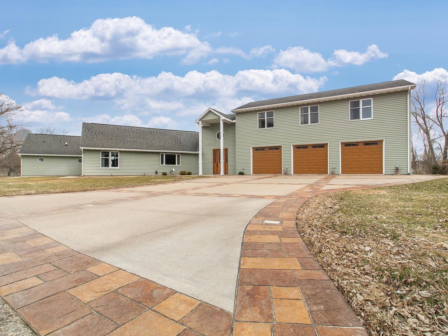 295 S Marina Dr, Brownsville, MN 55919 Zillow