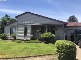 1801 N Johnson Dr, Newberg, OR 97132