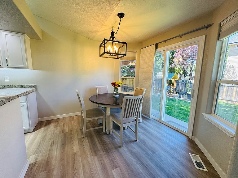 2717 N Shoveler Way — Photo 9