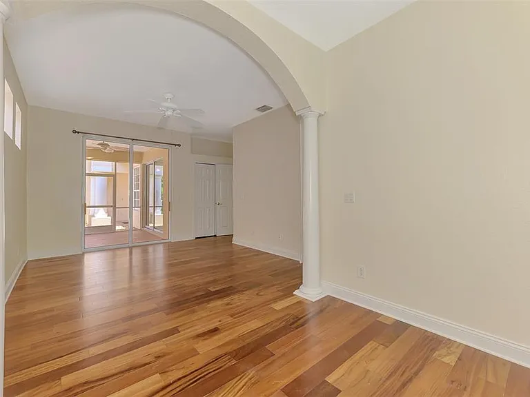 7803 33rd St E — Photo 31